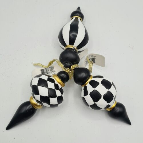 BOLAS DE RESINA BLANCAS Y NEGRAS